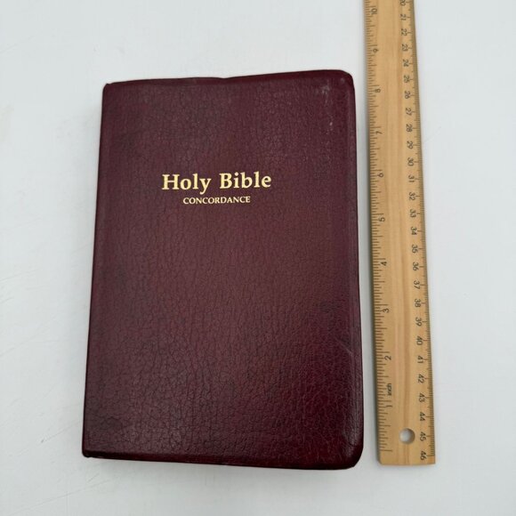 Holy Bible Concordance KJV Red Letter Edition 1973 Red Cover Word Aflame Press - Picture 11 of 12